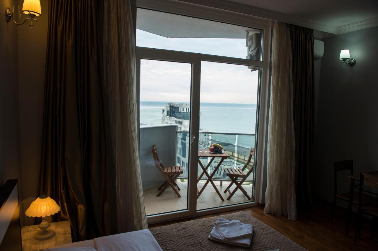 Luxury Apartments Batumi Exterior photo