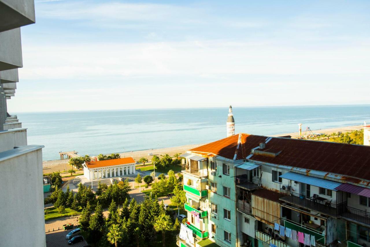 Luxury Apartments Batumi Exterior photo